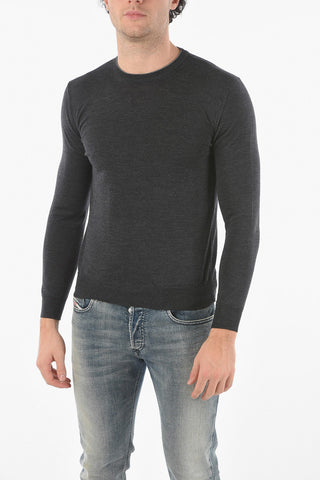 Virgin Wool Crew neck sweater with Contrast Finish