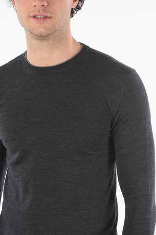 Virgin Wool Crew neck sweater with Contrast Finish