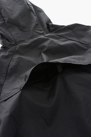Lightweight 2 Pockets Windbreaker Jacket With Hood