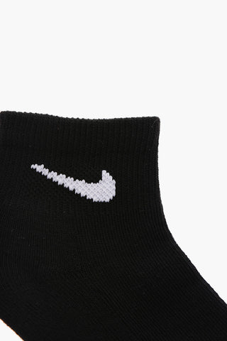 Contrasting Logo Solid Color 3 Socks Set