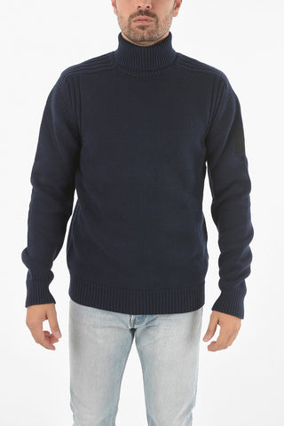 Maglia A Collo Alto Con Bordi A Costine