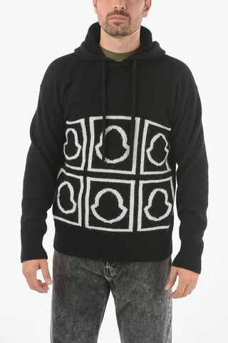 Maglia in Misto Lana con Cappuccio e Logo Frontale