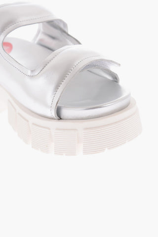 LOVE Sandali TASSEL70 in Pelle Laminata con Chiusura in Velcro 5cm