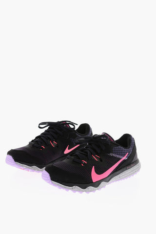 Sneakers JUNIPER TRAIL with Lettering and Perforated Details
