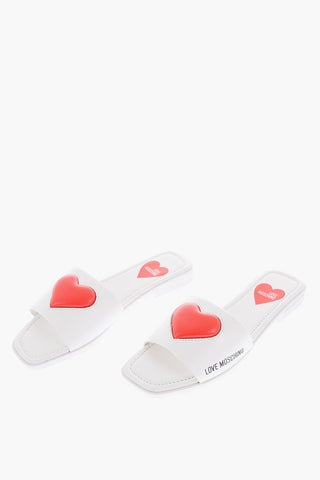 LOVE Sandali in Pelle con Cuore in Rilievo