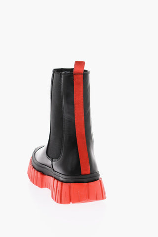 LOVE Contrasting Track Sole Leather Chelsea Boots
