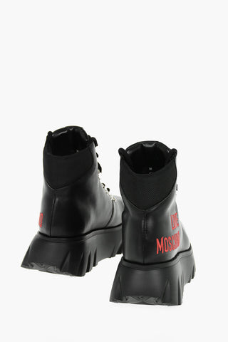 LOVE Anfibi in Eco Pelle con Suola Chunkly con Lacci Intrecciati 6cm