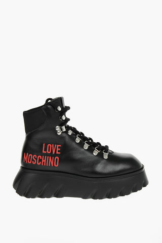 LOVE Anfibi in Eco Pelle con Suola Chunkly con Lacci Intrecciati 6cm