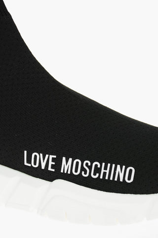 LOVE solid color RUNNING35 sock sneakers with contrasting sole