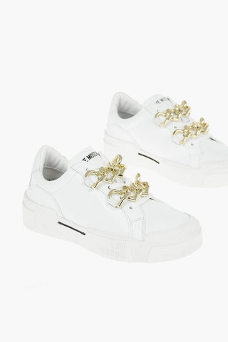 Love Sneakers Basse TEXTURE50 in Pelle con Catena Dorata Decorativa
