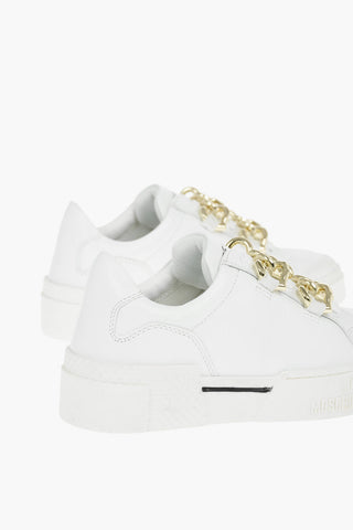 Love Sneakers Basse TEXTURE50 in Pelle con Catena Dorata Decorativa
