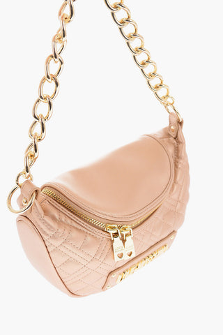 LOVE Gesteppte Tasche aus glänzendem Kunstleder mit Goldkette