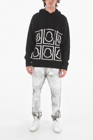 Maglia in Misto Lana con Cappuccio e Logo Frontale