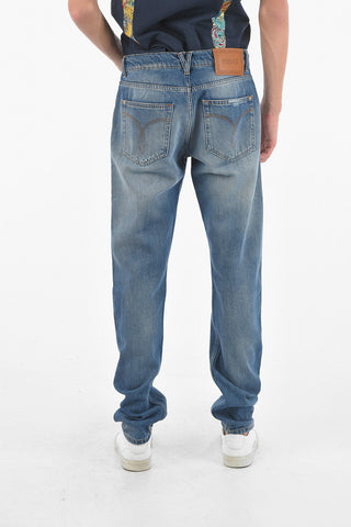 Distressed TAYLOR FIT Jeans