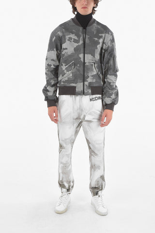 Bomber in Misto Cotone Spalmato Camouflage con Logo in Rilievo