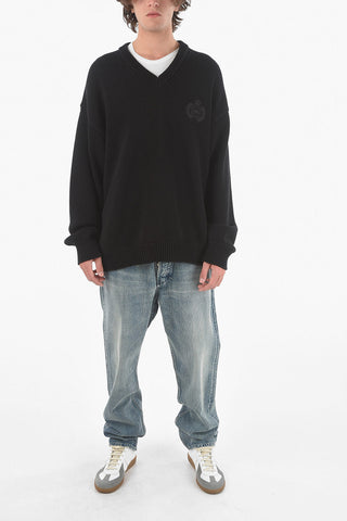 Braided-knit V-neck Sweater with Back FREE Print