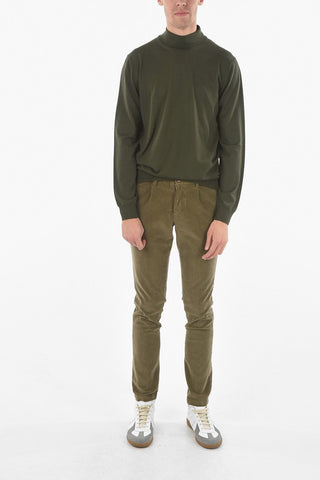 Mock Neck Virgin Wool Sweater