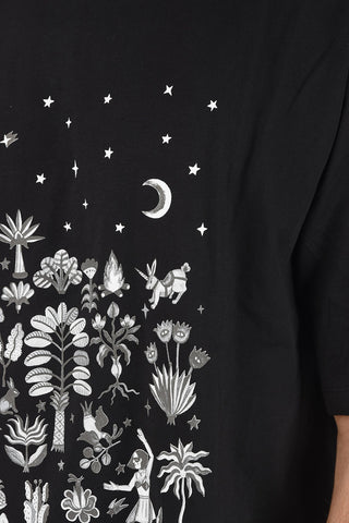 Printed DANCING IN THE MOONLIGHT Easy Fit T-Shirt