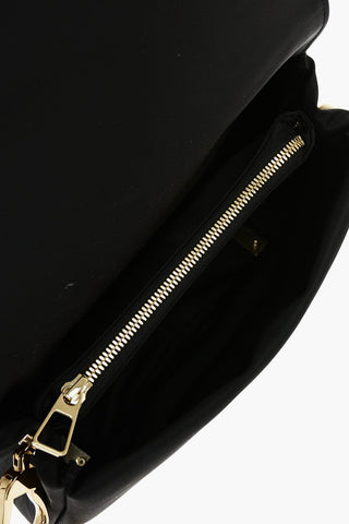 LOVE Borsa A Tracolla Con Catena E Lettering In Rilievo