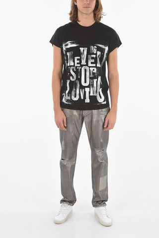 Crewneck T-shirt with NEVER STOP LOVING Print