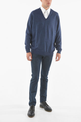 Maglia in Lana Vergine con Collo a V