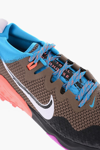 Perforated Fabric NIKE WILDHORSE 7 Low Top Sneakers