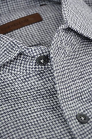 ID Camicia in Lino con Collo Francese e Motivo Pied de Poule