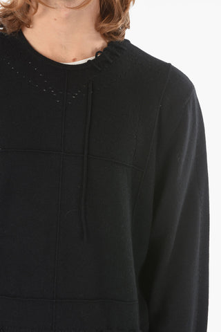 Maglia Girocollo in Cashmere con Dettagli Lace-up