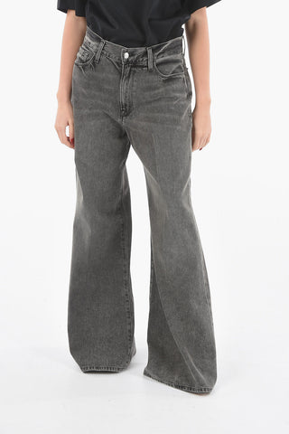 High-waisted Wide-leg Jeans