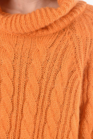 Maglia a Collo Alto in Misto Mohair Aran