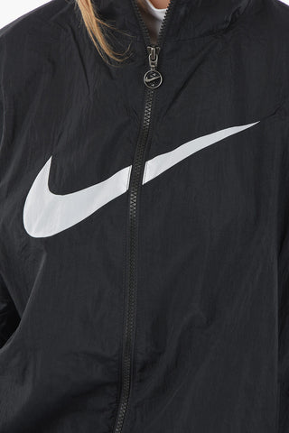 Lightweight Windbreaker With Contrasting Logo