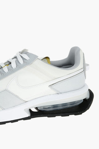 Contrasting Details AIR MAX PRE-DAY Low-Top Sneakers with Air Bubble Sole