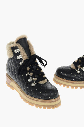 Stivaletti ST MORITZ Trapuntati in Pelle con Borchie All-Over e Abbellito da Gioielli