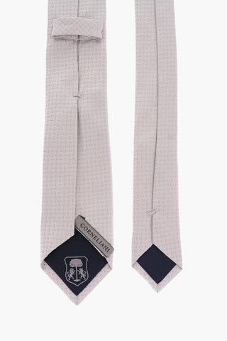 Embroidered Silk Kipper Tie