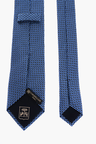 Chevron Patterned Silk Tie