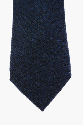 Solid Color Wool and Silk Tie
