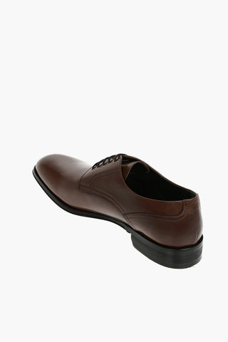 Scarpe Derby Stringate in Pelle con Suola in Cuoio