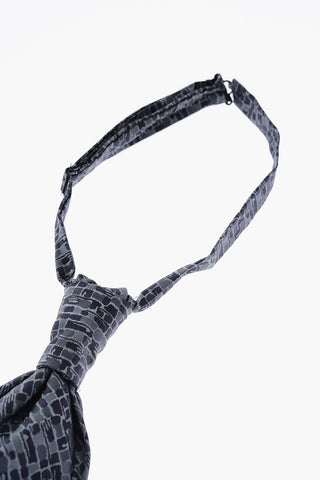 Cravatta Ascot a Fantasia in Seta con Colletto Regolabile