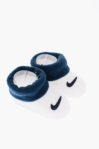 Set Body e Cappellino con Scarpette