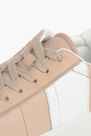 Sneakers in Pelle con Logo Stampato