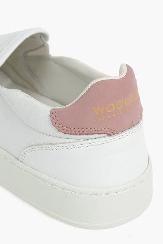 Sneakers Slip On in Pelle Martellata con Logo Dorato