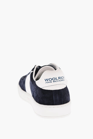 Sneakers in Camoscio con Dettagli a Contrasto