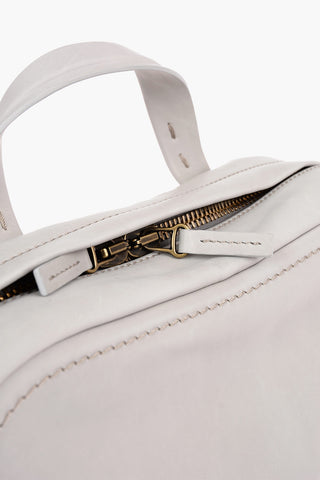 Zipped Closure NUBUKLIGHT Leather Backpack