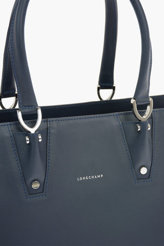 Leather Handbag With Magnetic Closure Inserts