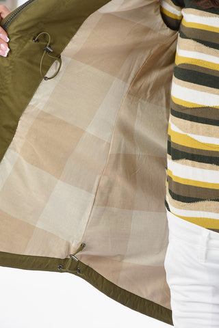 Hooded Sleeveless Jacket
