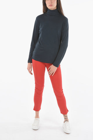 Lightweight Turtle-Neck Sweater