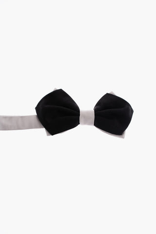 Two-Tone Silk Diamond Point Bow Tie