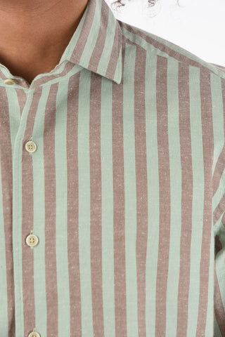 CIRCLE Recycled Cotton Shirt in Awning-stripe with Classic Collar