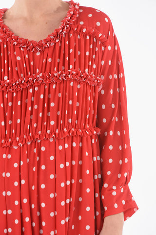 Vestito Lungo a Pois con Dettagli in Plissé e Rouches