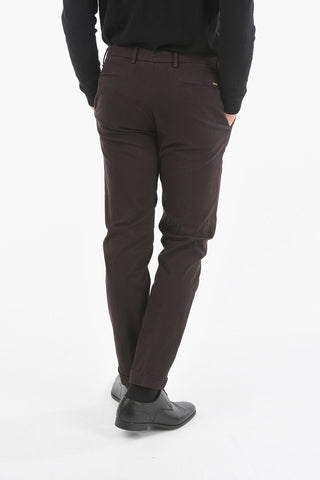 Pantaloni in Twill con Orlo con Risvolto